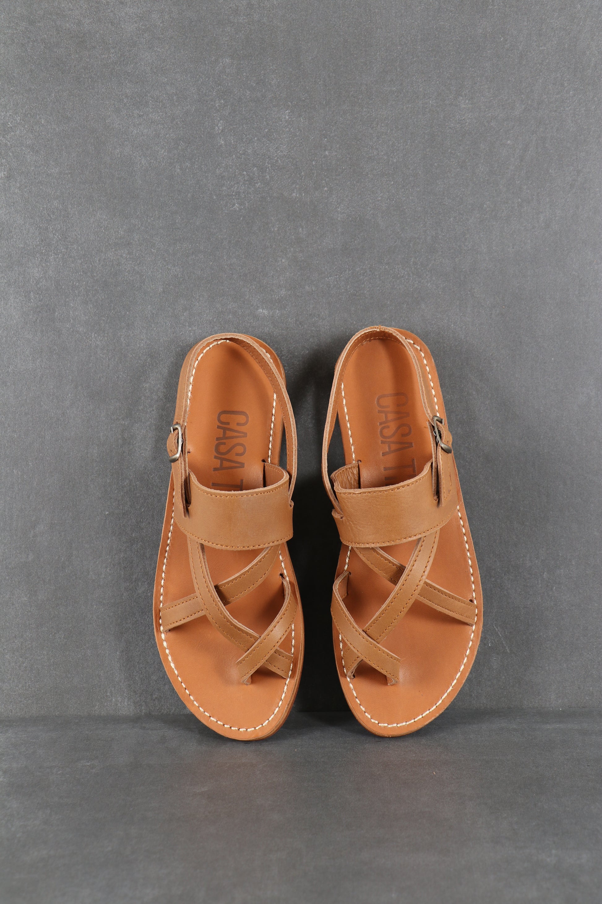 Sandales plates femmes marrons brides 